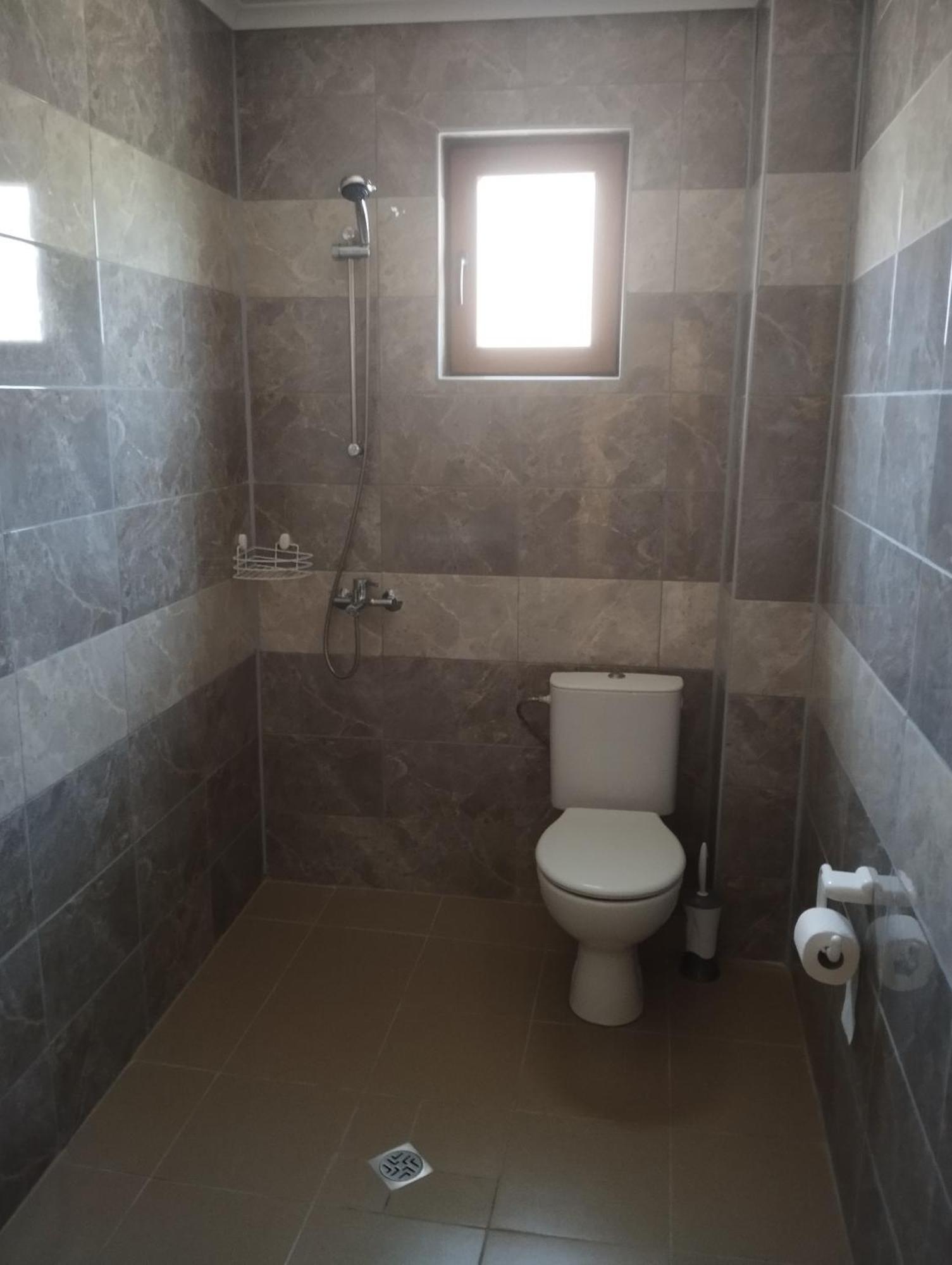 Alfa Guest Rooms With Parking Варна Экстерьер фото